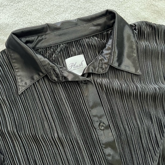 Plush Plisse oversized shirt and pant set - Picture 5 of 7